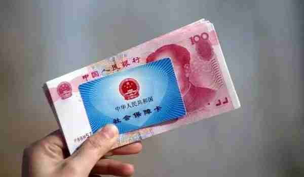上海交社保多少钱一个月？