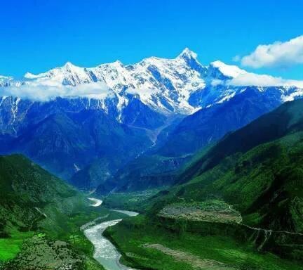 去西藏必游南迦巴瓦峰