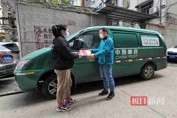 武汉市全面实现新生儿社保卡户籍窗口一次办