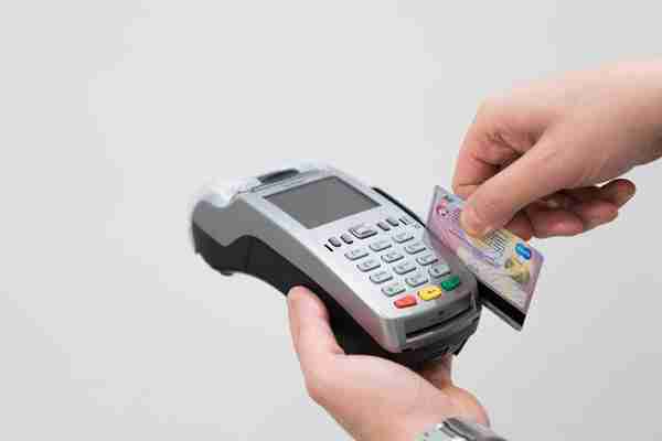 移动卡欠费多久会自动销户会影响征信吗