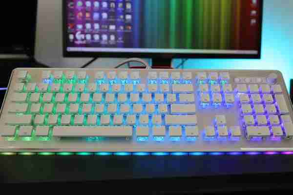 2022最漂亮ARGB键盘：冰豹Vulcan II Max机械键盘评测体验