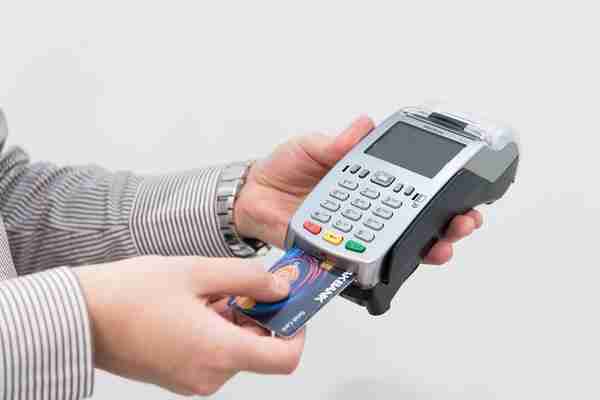 移动卡欠费多久会自动销户会影响征信吗